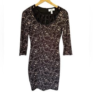 Badgley Mischka Black Lace Patterned Beaded Stretchy Black Ivory Mini Dress Sz 0